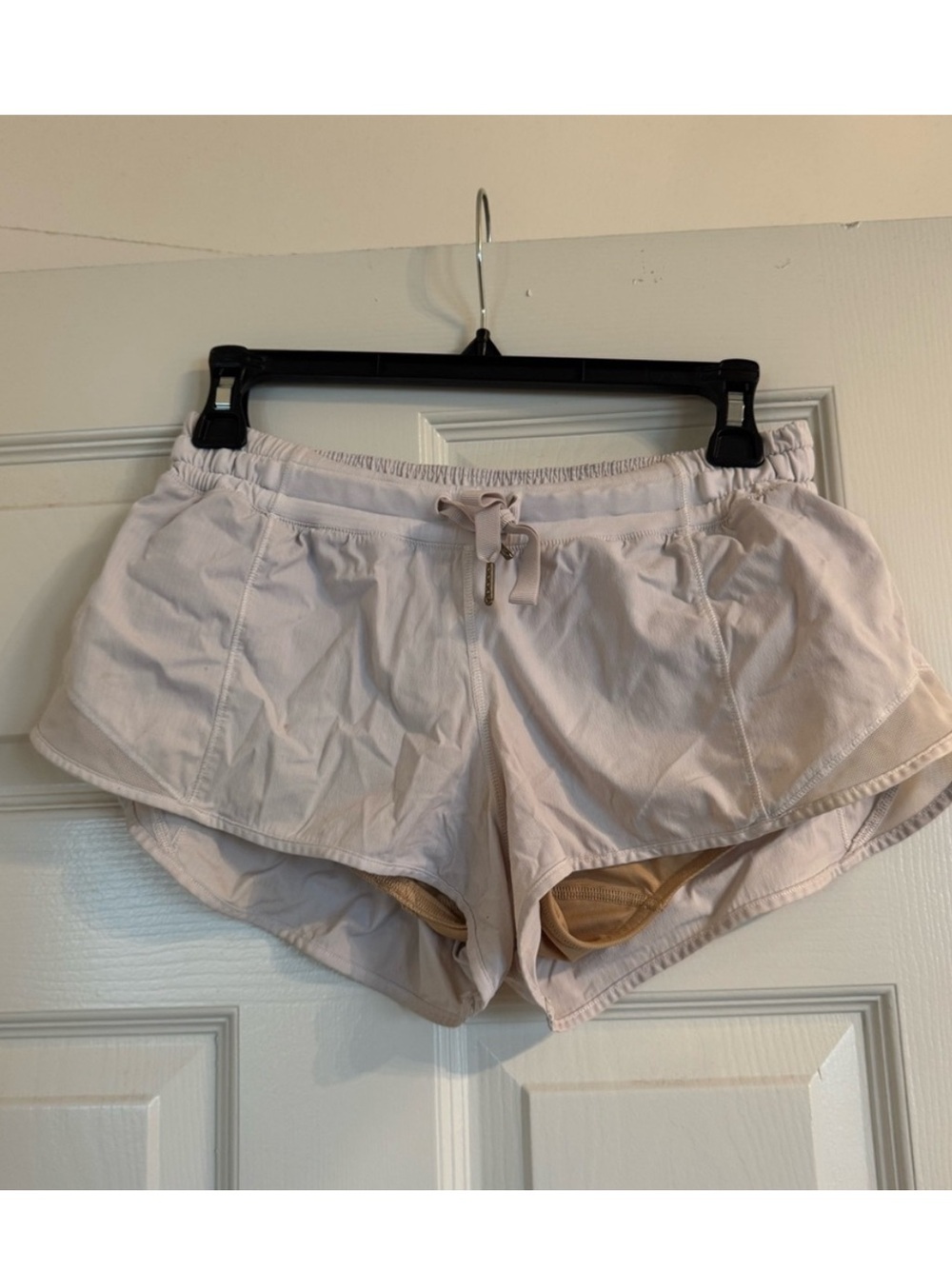 lululemon athletica pale pink running shorts